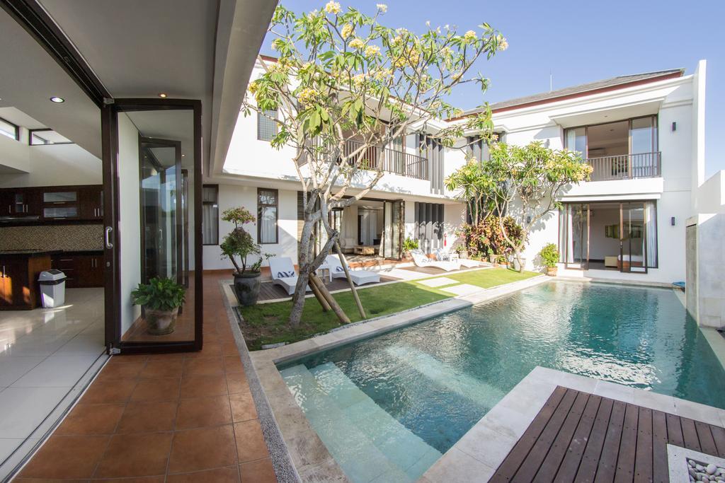 Villa Uma Girasole Canggu Exterior foto