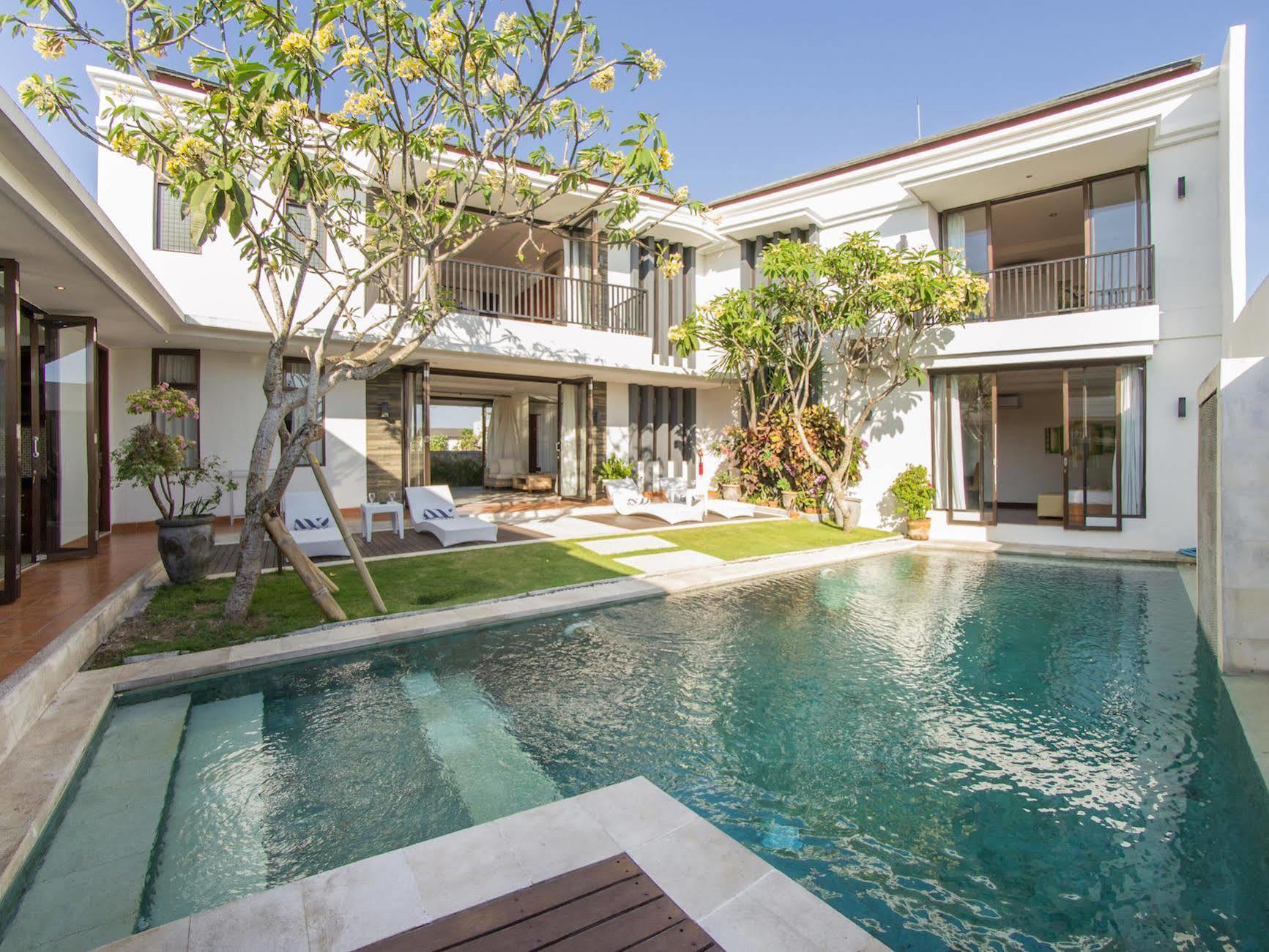 Villa Uma Girasole Canggu Exterior foto